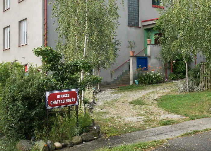 Frühstückspension Orli Hnizdo At Chateau Novak Křivoklát