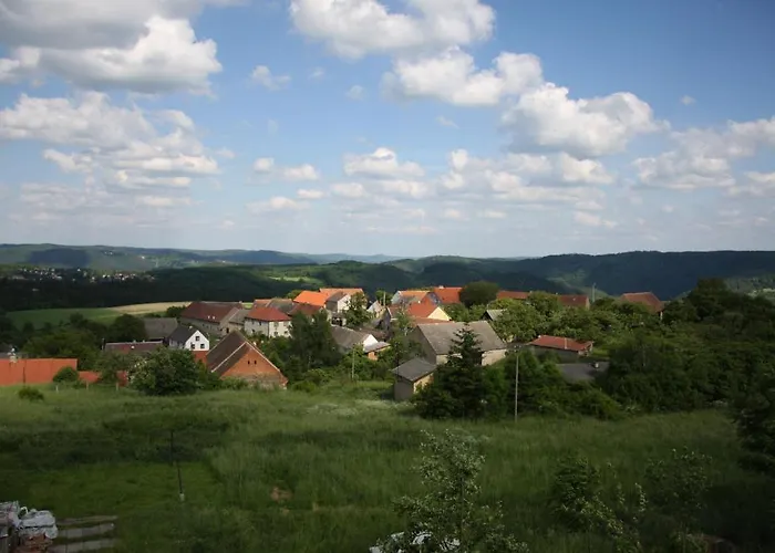 Orli Hnizdo At Chateau Novak Frühstückspension *